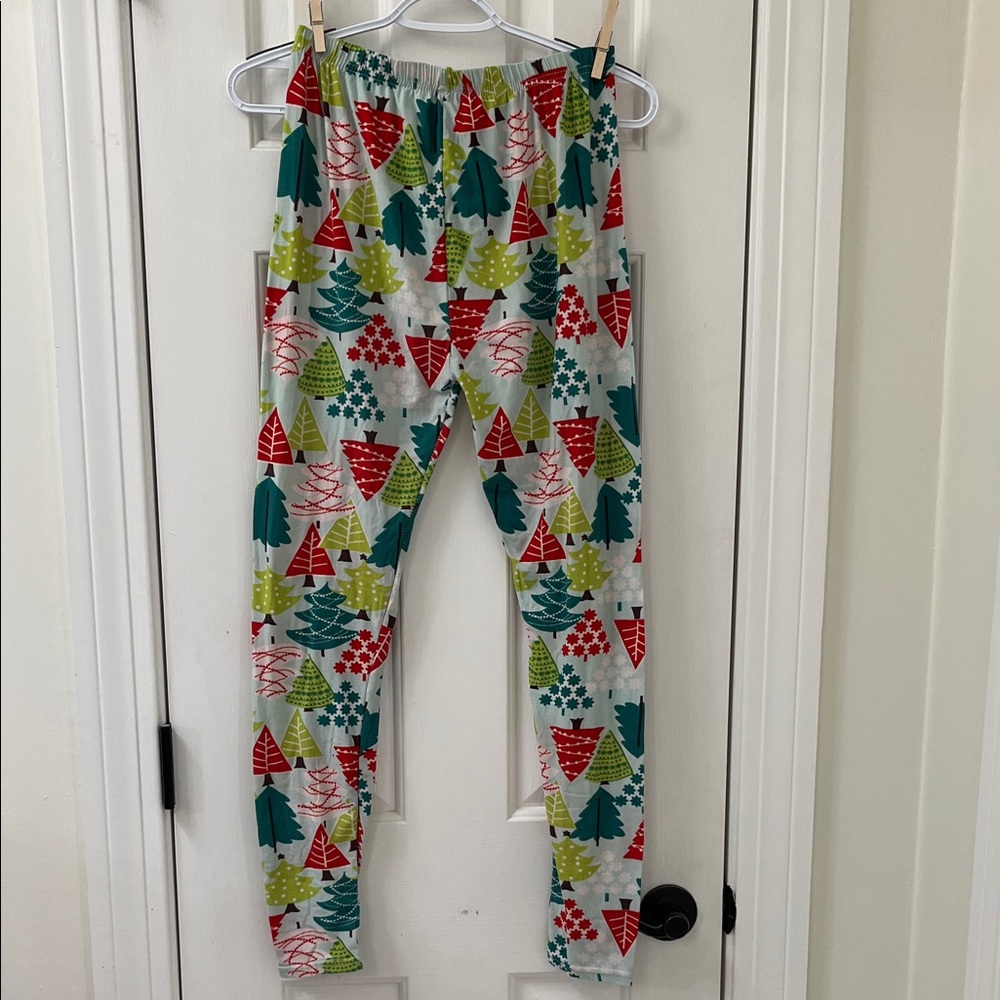 Festive Christmas Tree Patterned Leggings